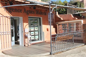 Le rayol Canadel : Estate Agents AGENCE AGNES MALECKI